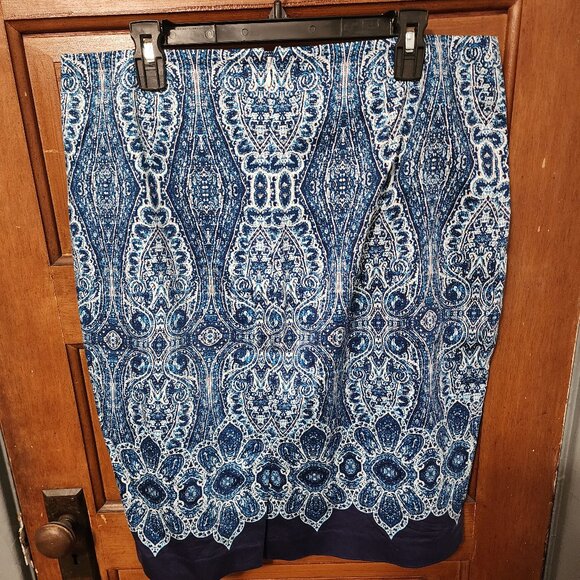 Talbots Blue and White Patterned Pencil Skirt - Picture 1 of 4